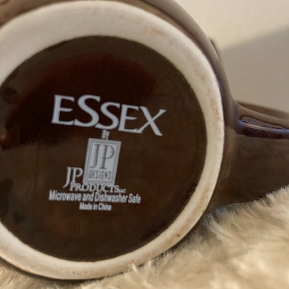 Retro Essex Brown Ceramic Coffee/Tea Pot w/Creamer, Sugar Bowl w/Lid + (2) Cups - Picture 6 of 6